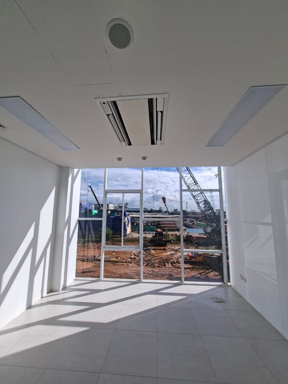 Office Pelabuhan Batu Ampar  – 1